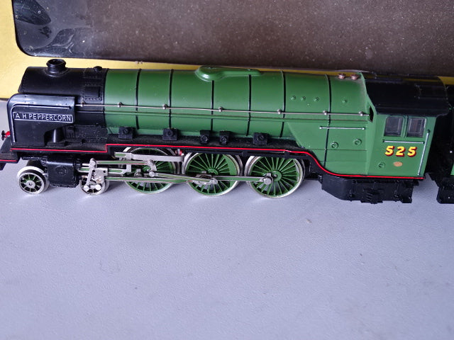 Trix Trains - A. H. Peppercorn 525 Class A2 4-6-2 - USED