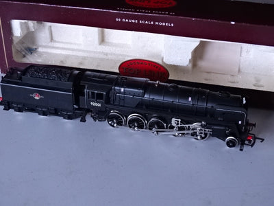Hornby R2016 Class 9F 2-10-0 92001 in BR black - USED