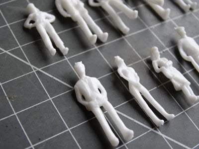 Unpainted figures 00 gauge - 20 pack