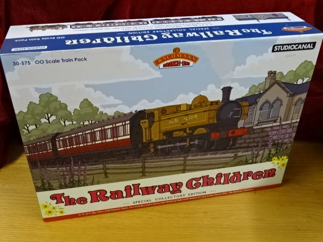 Bachmann 30-575 The Railway Children Special Collectors Set - USED