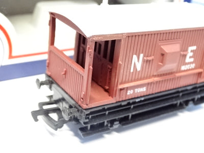 Bachmann 33-800 16 ton brake van toad N.R. brown - USED